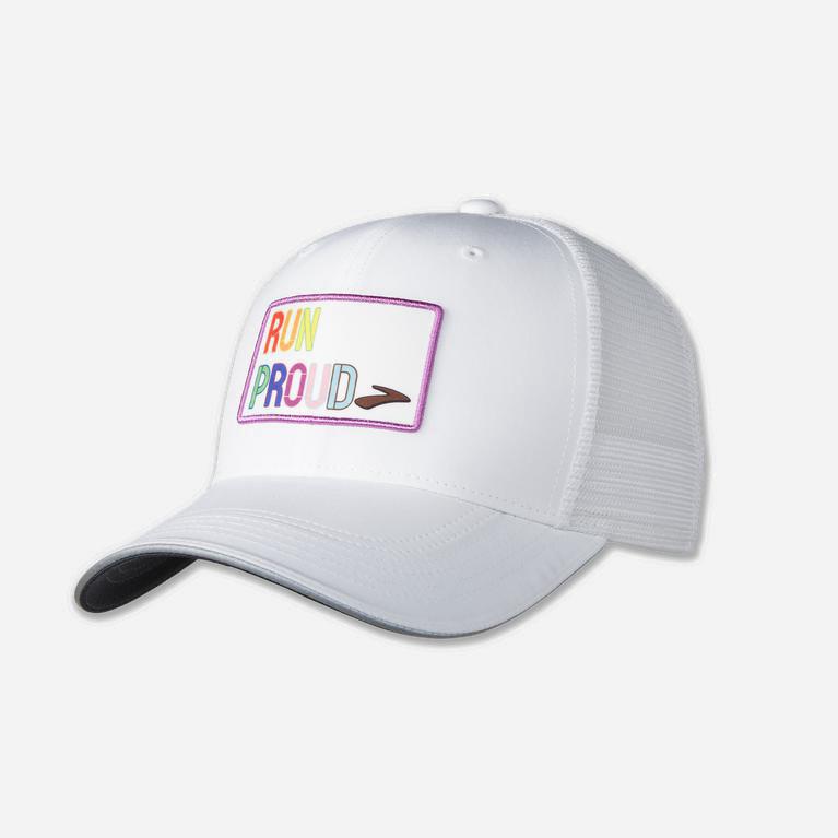 Brooks Discovery Trucker Israel - Men's Running Hat - White/Run Proud (79164-GENA)